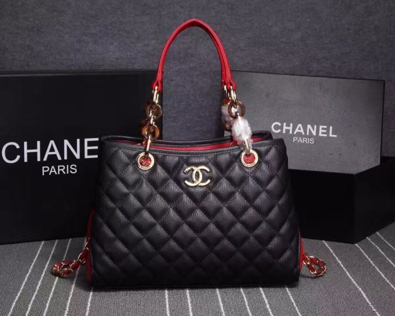 Ch**el shopping bags